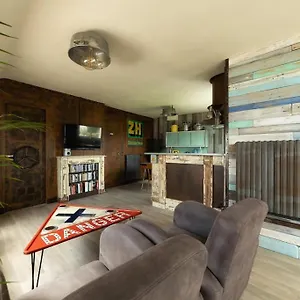  Appartement Couleurs Passees De Charme France